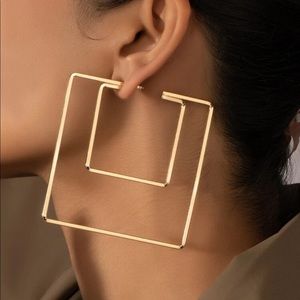 NWOT Geometric Design Cuff Hoop Earrings